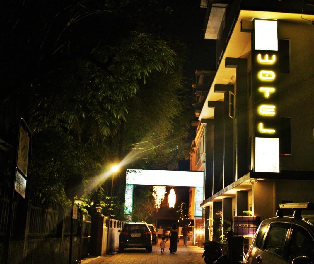 Wotel Calangute Goa Extérieur photo